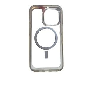 G1.‎ OtterBox Symmetry Case for MagSafe for Apple iPhone 13 Pro - Clear Used